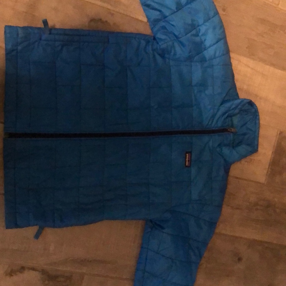 Patagonia nano puff size 10 medium
